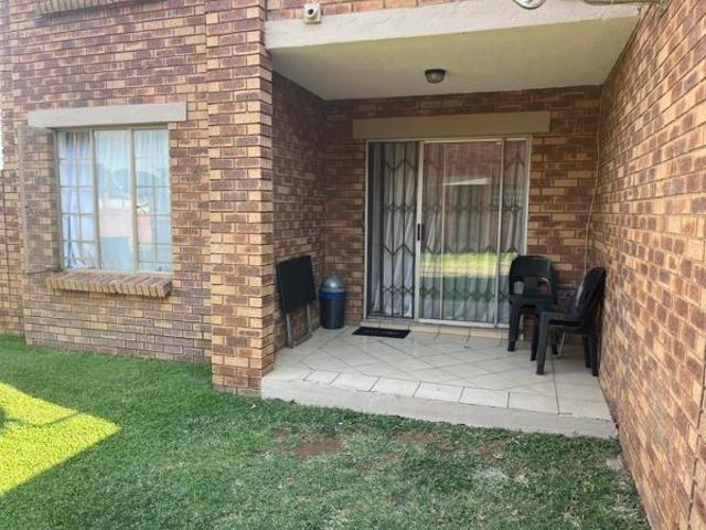 2 Bedroom Apartment in Karenpark