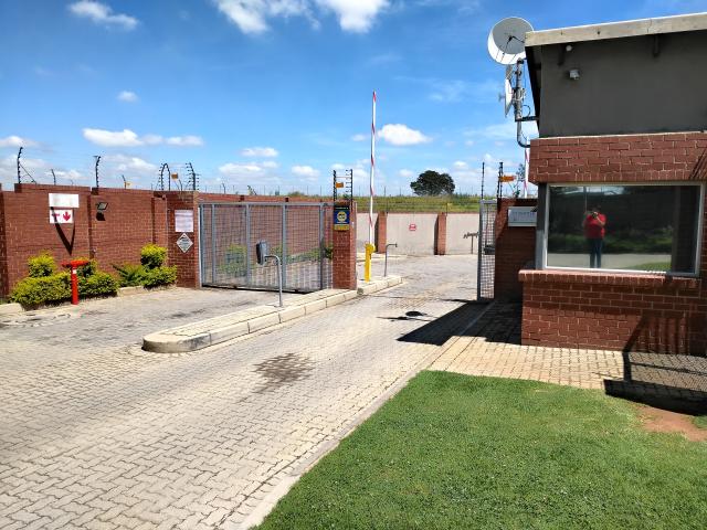 2 Bedroom Apartment in Kempton Park Central