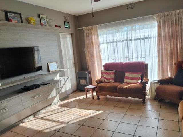 2 Bedroom Apartment in Kenmare