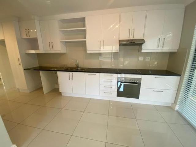 2 Bedroom Apartment in Kenilworth