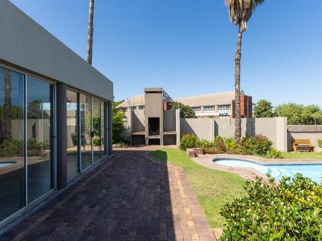2 Bedroom Apartment in Kenridge