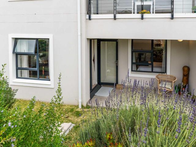 2 Bedroom Apartment in Keurbooms