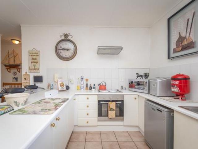 2 Bedroom Apartment in Key West Estate