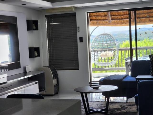 2 Bedroom Apartment in Kosmos