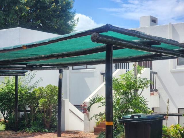 2 Bedroom Apartment in Kosmos
