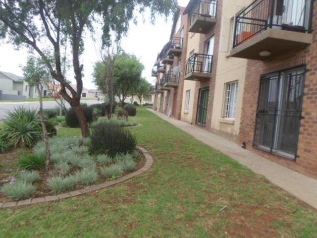 2 Bedroom Apartment in Kosmosdal