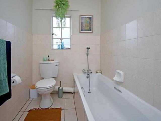 2 Bedroom Apartment in Kosmosdal
