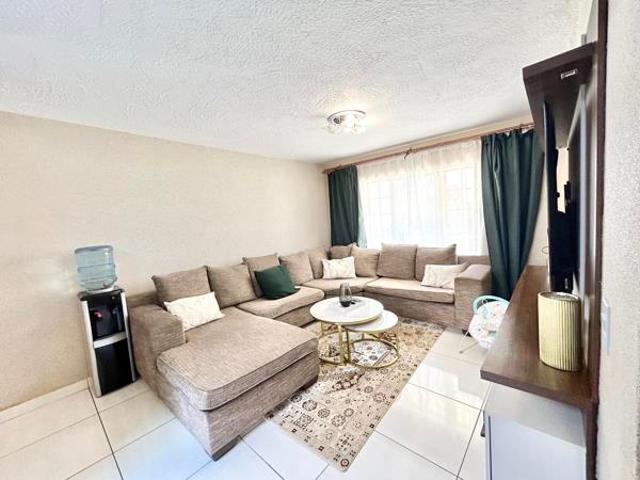 2 Bedroom Apartment in Kosmosdal
