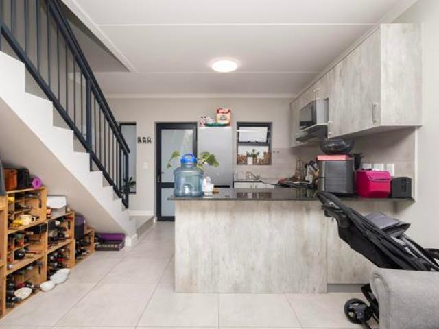2 Bedroom Apartment in Kraaifontein East