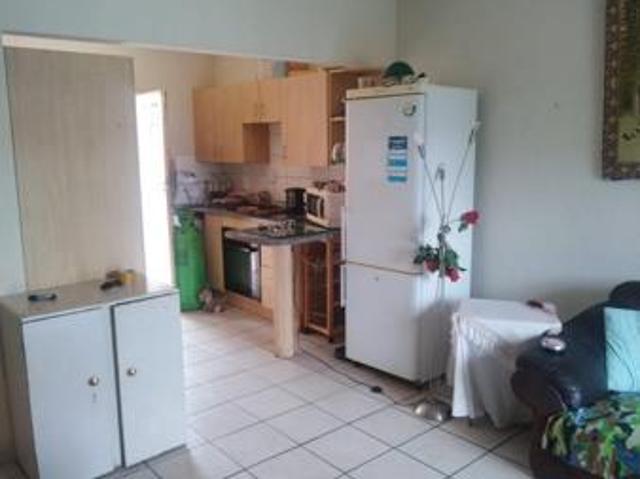 2 Bedroom Apartment in Krugersdorp Central