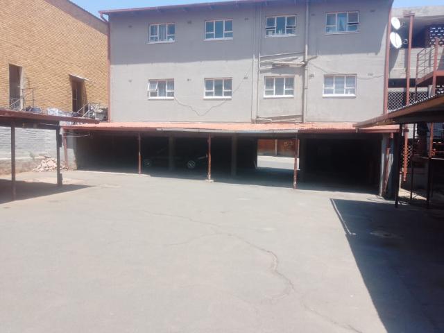 2 Bedroom Apartment in Luipaardsvlei