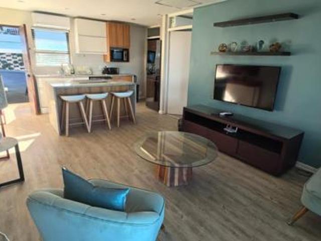 2 Bedroom Apartment in La Mercy