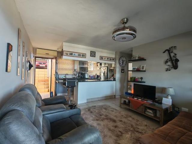 2 Bedroom Apartment in La Mercy