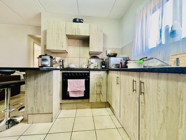 2 Bedroom Apartment in La Montagne