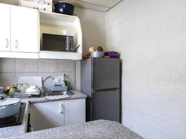 2 Bedroom Apartment in La Colline
