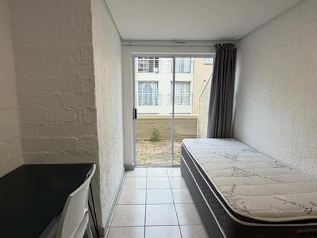 2 Bedroom Apartment in La Colline
