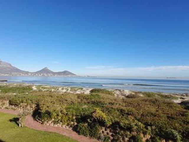 2 Bedroom Apartment in Lagoon Beach