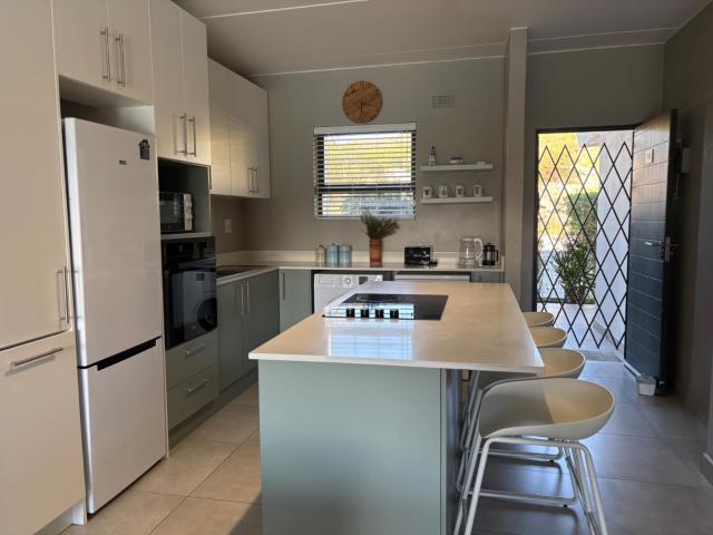 2 Bedroom Apartment in Laguna
