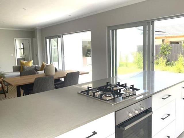 2 Bedroom Apartment in Lalela Estate