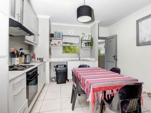 2 Bedroom Apartment in Langeberg Ridge