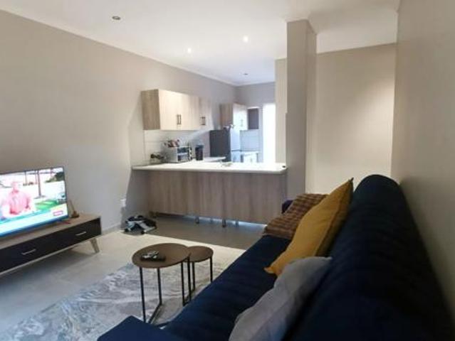 2 Bedroom Apartment in Langenhoven Park