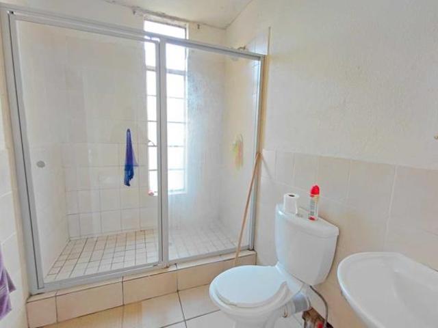 2 Bedroom Apartment in Laser Park