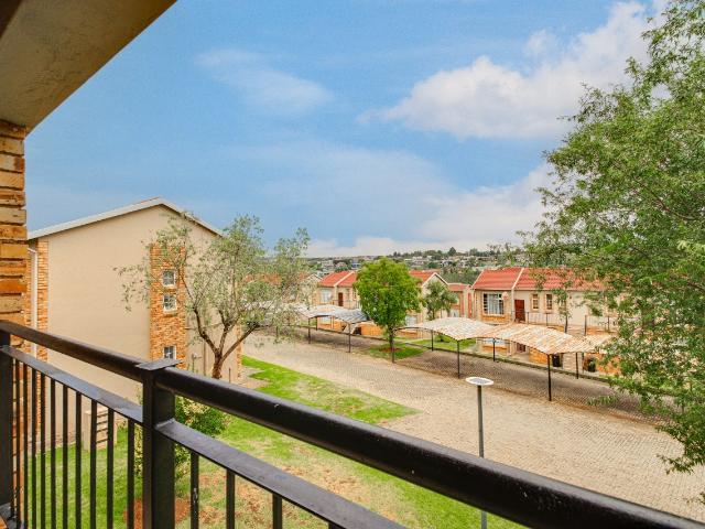 2 Bedroom Apartment in Laser Park