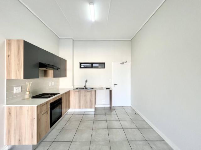 2 Bedroom Apartment in Linbro Park