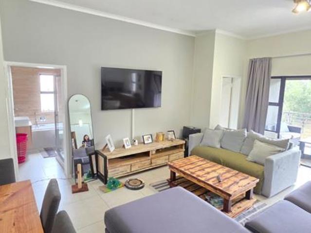 2 Bedroom Apartment in Linbro Park