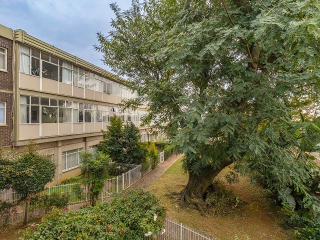 2 Bedroom Apartment in Linden