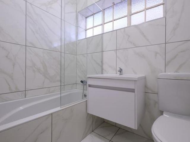 2 Bedroom Apartment in Linden