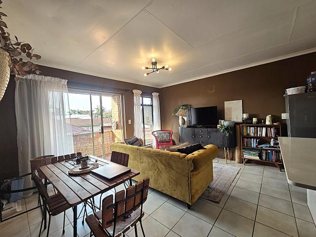 2 Bedroom Apartment in Linden