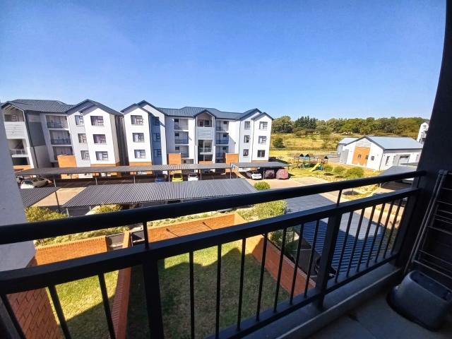 2 Bedroom Apartment in Lombardy Estate