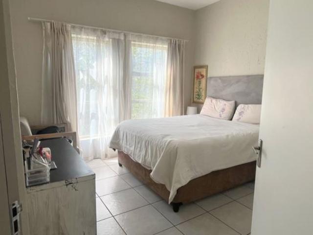 2 Bedroom Apartment in Lonehill