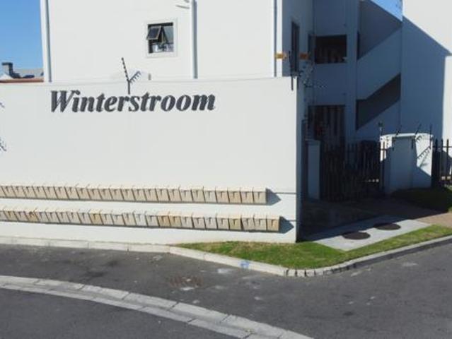 2 Bedroom Apartment in Loucharmante