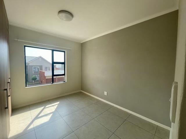 2 Bedroom Apartment in Louwlardia