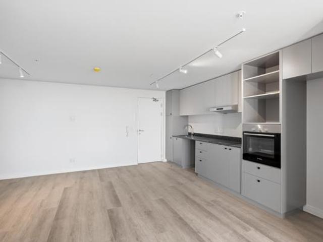 2 Bedroom Apartment in Paarden Eiland
