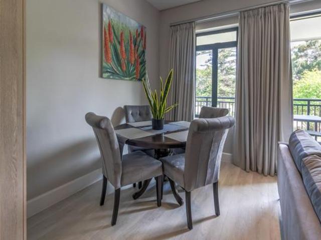 2 Bedroom Apartment in Paardevlei