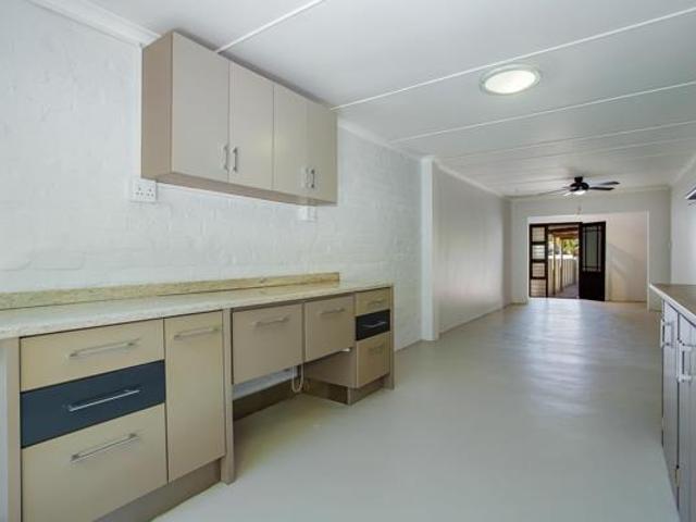 2 Bedroom Apartment in Paarl Central