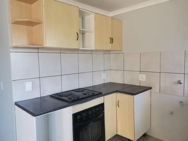 2 Bedroom Apartment in Paarl Central