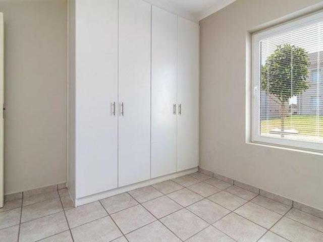 2 Bedroom Apartment in Klein Drakenstein