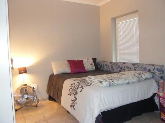 2 Bedroom Apartment in Paarl Central East