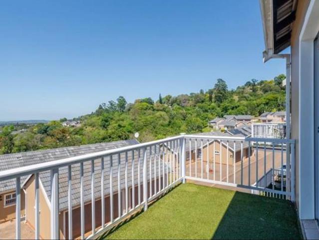 2 Bedroom Apartment in Padfield Park