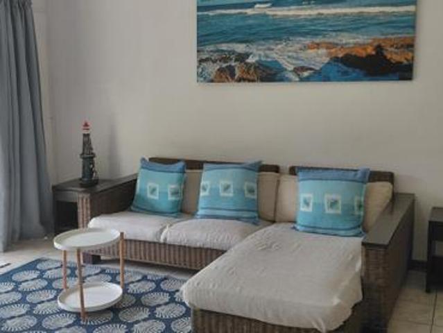 2 Bedroom Apartment in Palm Beach