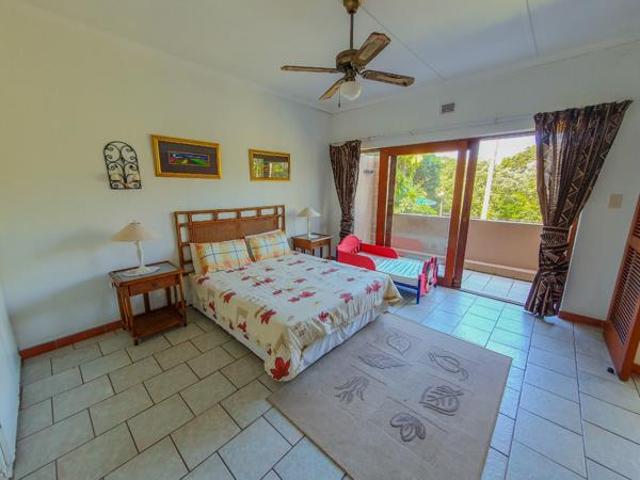 2 Bedroom Apartment in Palm Beach