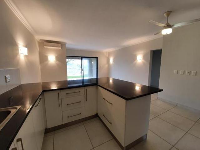 2 Bedroom Apartment in Palm Lakes Estate