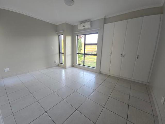 2 Bedroom Apartment in Palm Lakes Estate