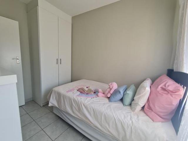 2 Bedroom Apartment in Palm Ridge