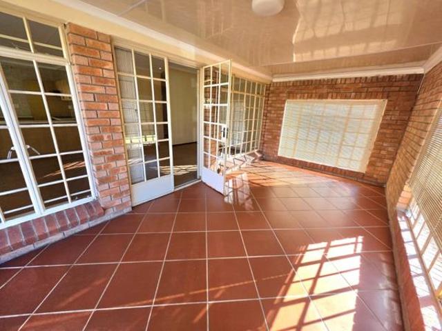2 Bedroom Apartment in Panorama