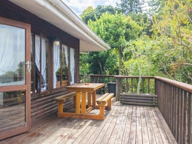 2 Bedroom Apartment in Paradise